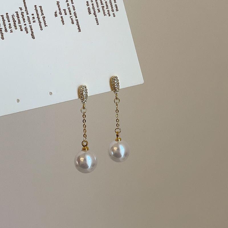 Faux Pearl Drop Earring Product Image