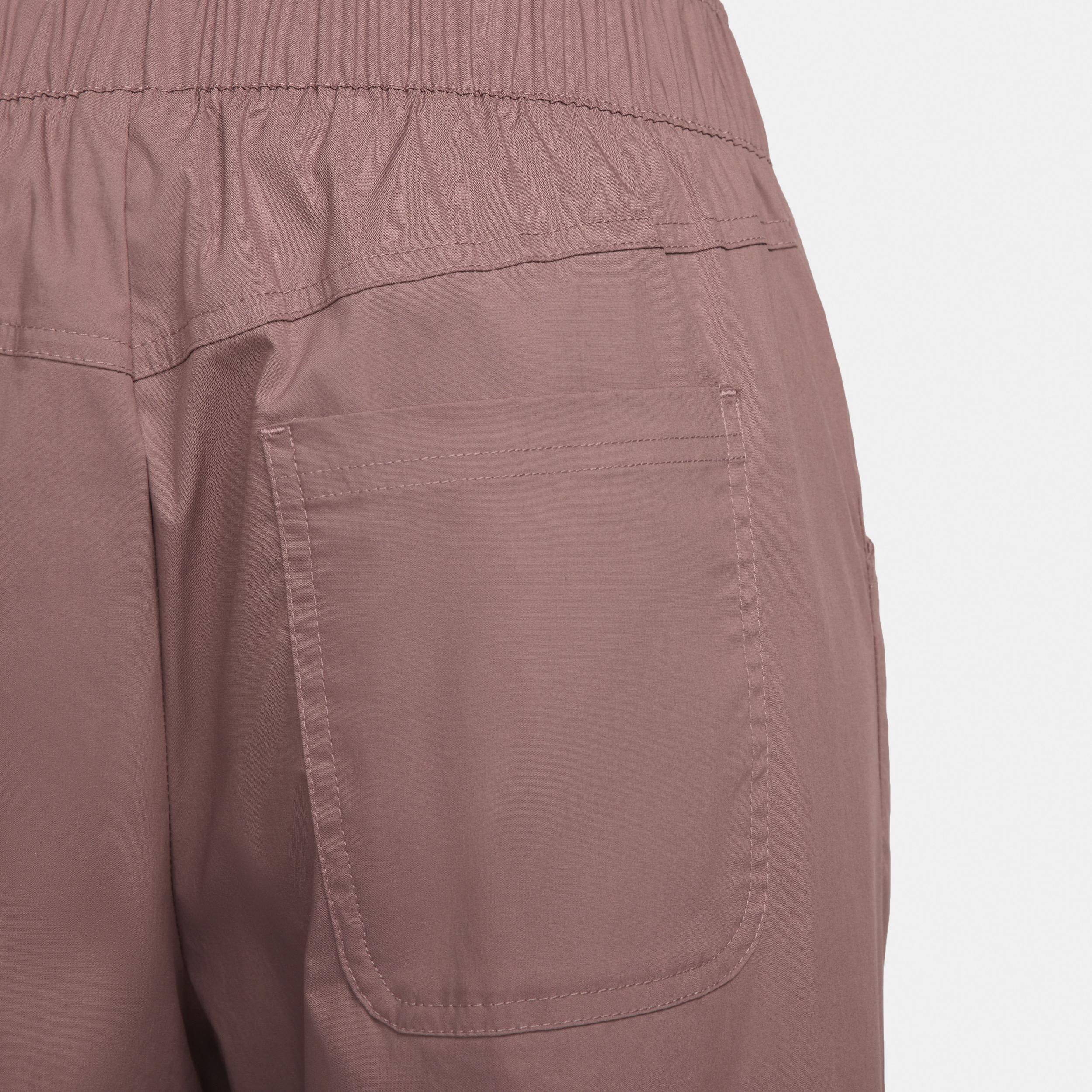 Women's Nike Sportswear Essentials Woven High-Rise Pants Product Image