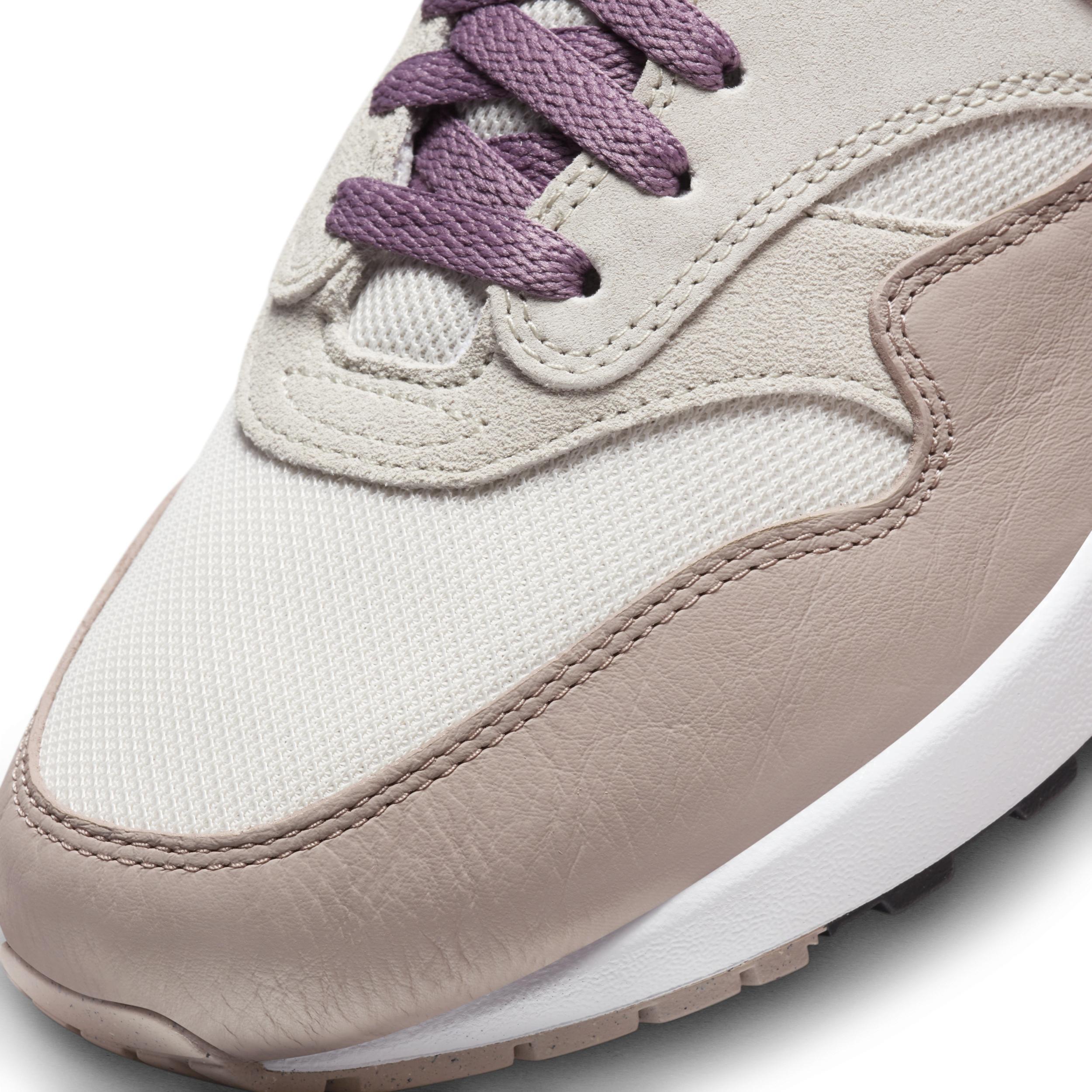 Nike Men's Air Max 1 SC Shoes Product Image