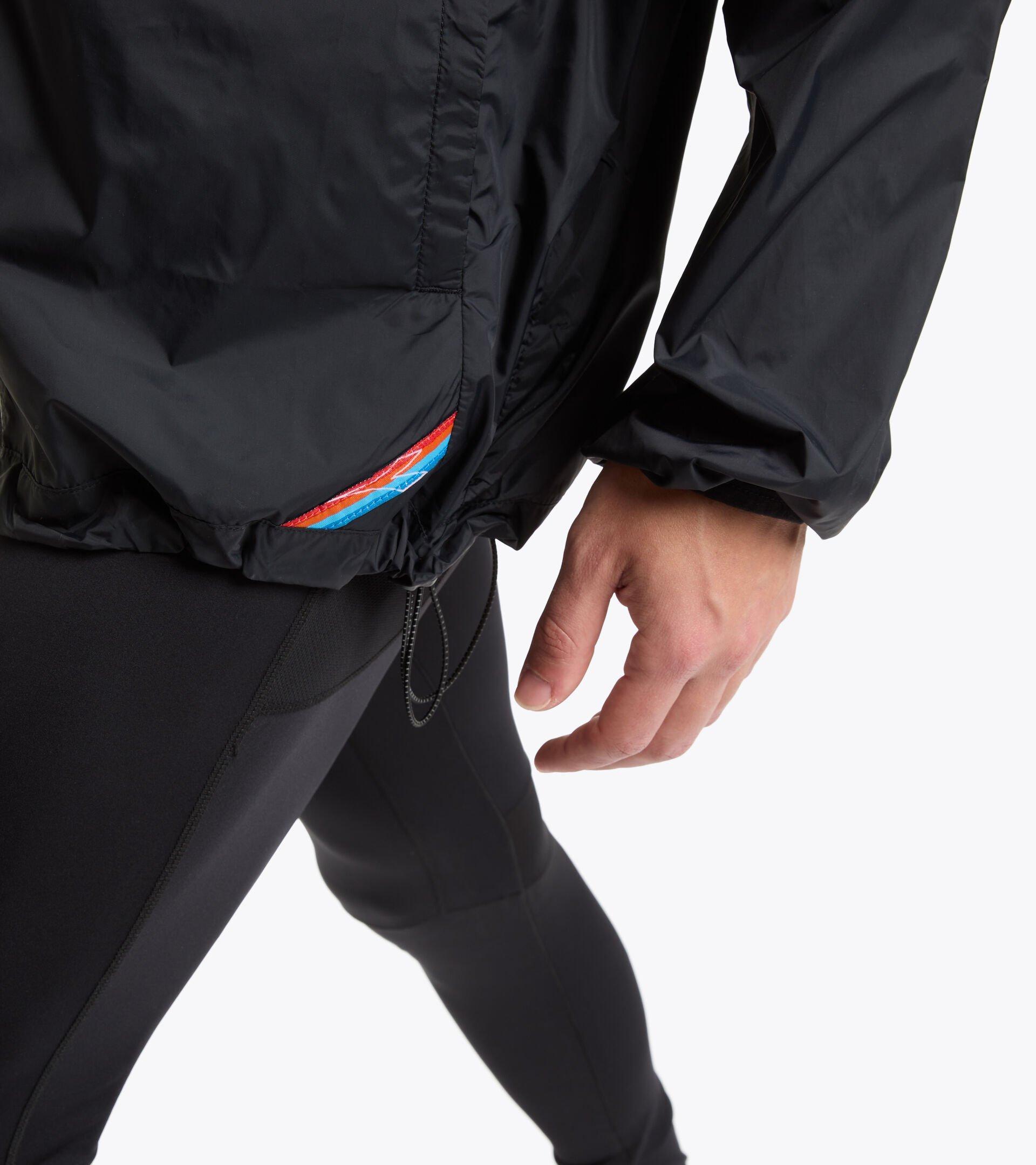 PACKABLE WIND JACKET Product Image