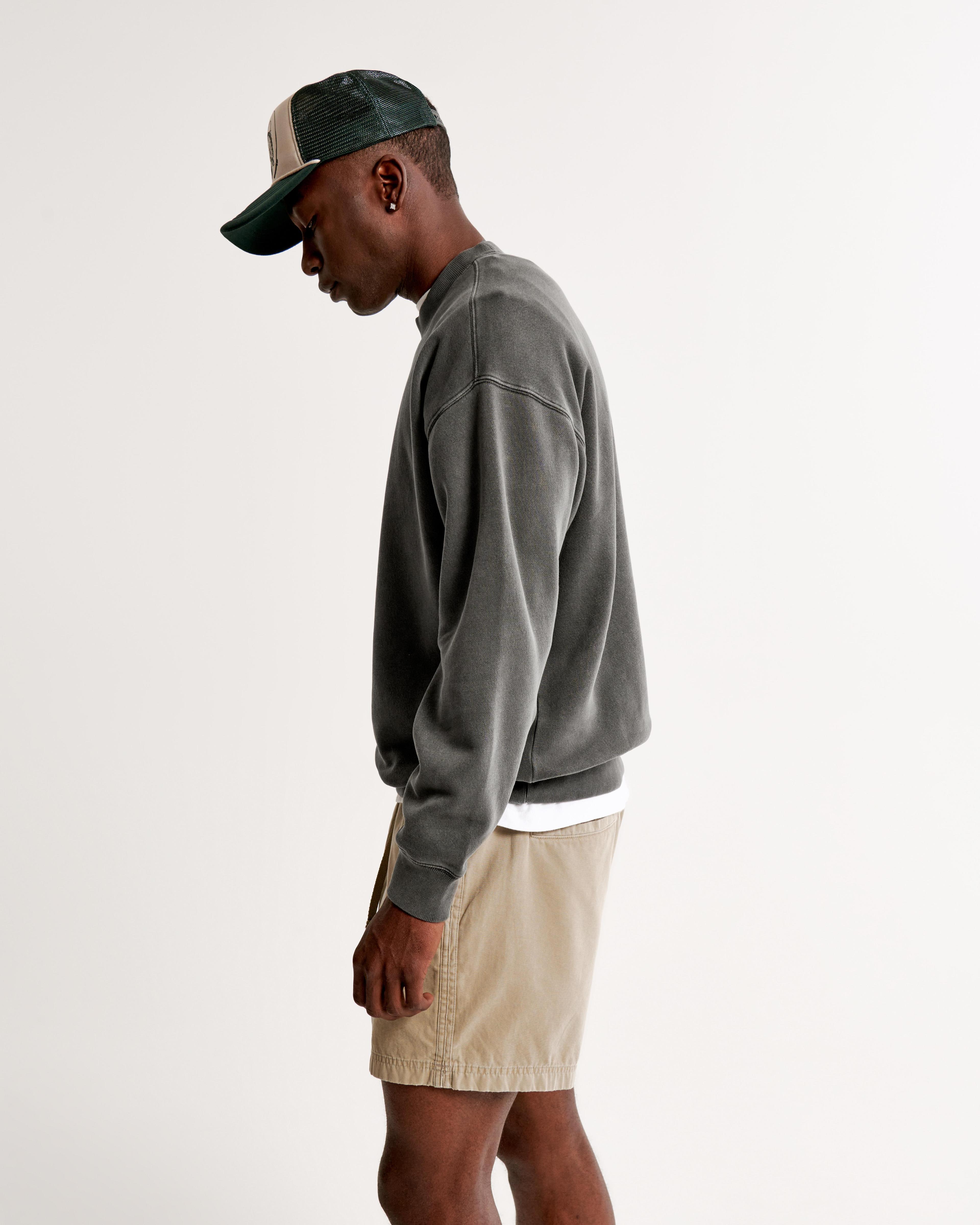 Essential Crew Sweatshirt Product Image