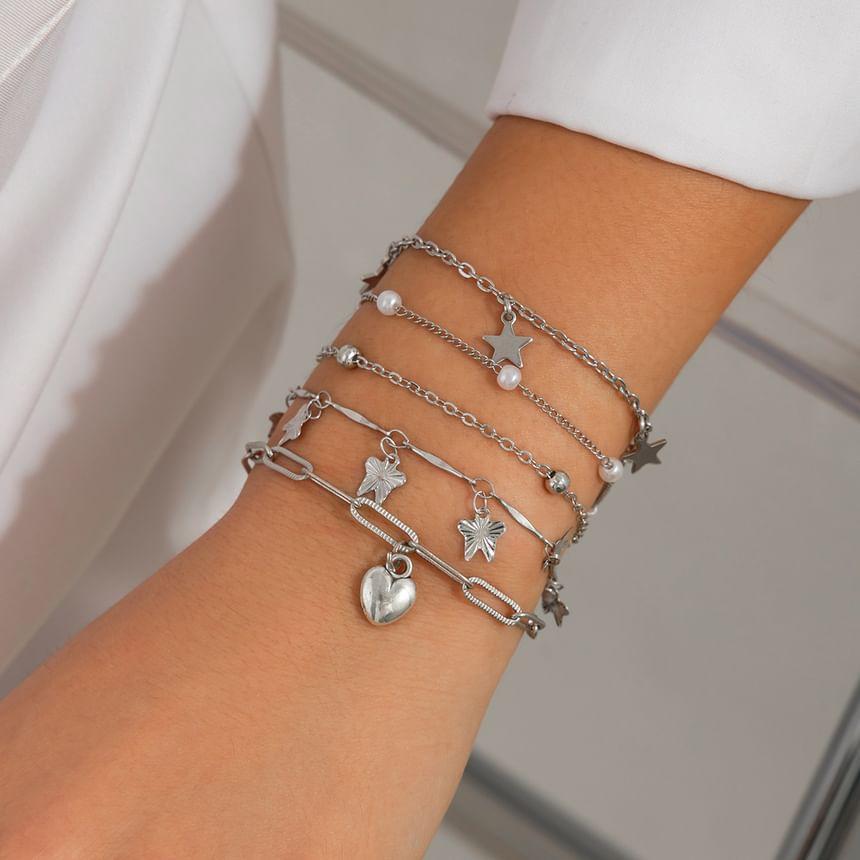 Chained Bracelet Set Product Image