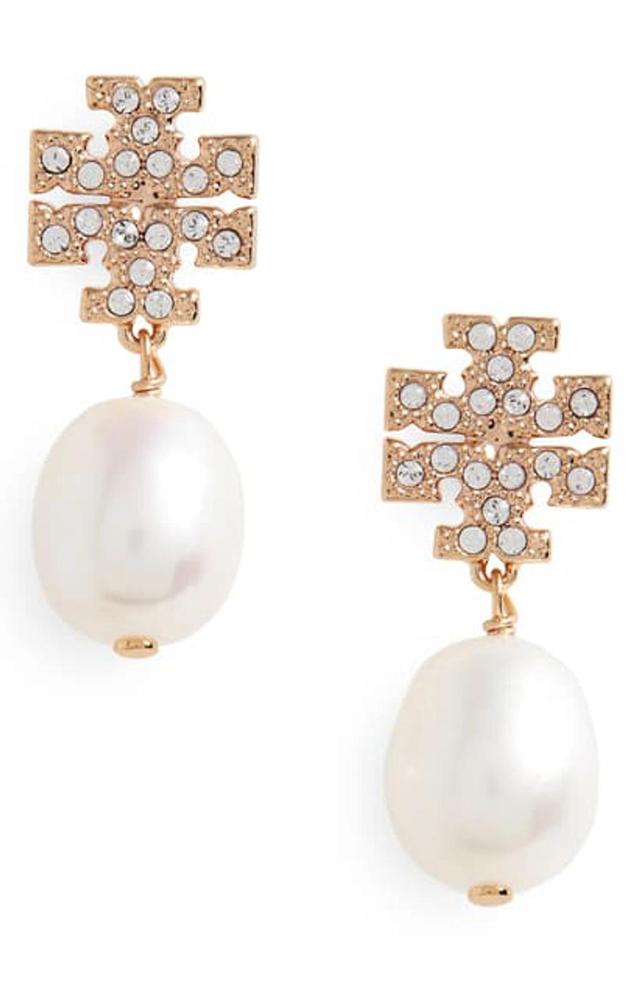 TORY BURCH Kira Baroque Pearl Drop Earrings In Tory Gold Product Image