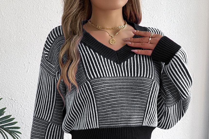 V-Neck Striped Crop Sweater Product Image