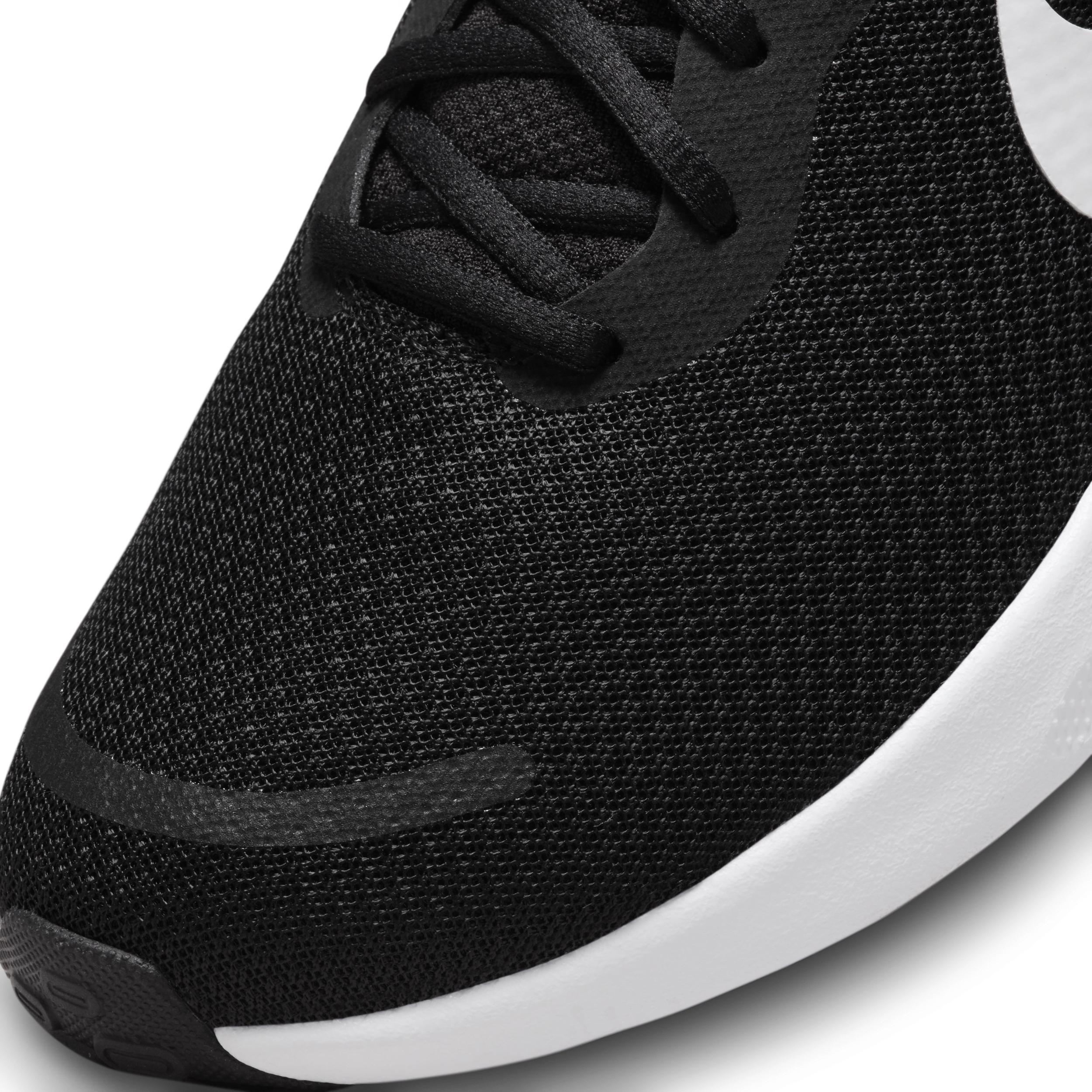 Nike Men's Revolution 7 Road Running Shoes Product Image