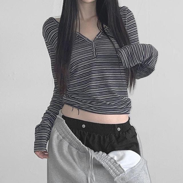 Long Sleeve V-Neck Striped Hooded Slim-Fit Crop Top Product Image