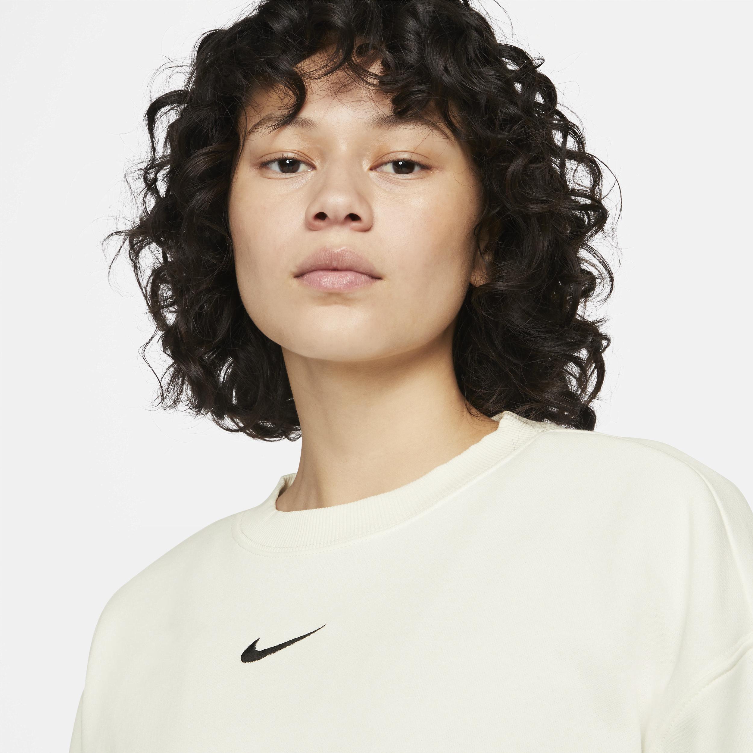 Women's Nike Sportswear Phoenix Fleece Oversized Crew-Neck Sweatshirt Product Image