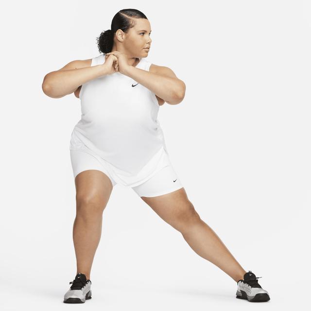 Women's Nike Pro 365 5" Shorts (Plus Size) Product Image