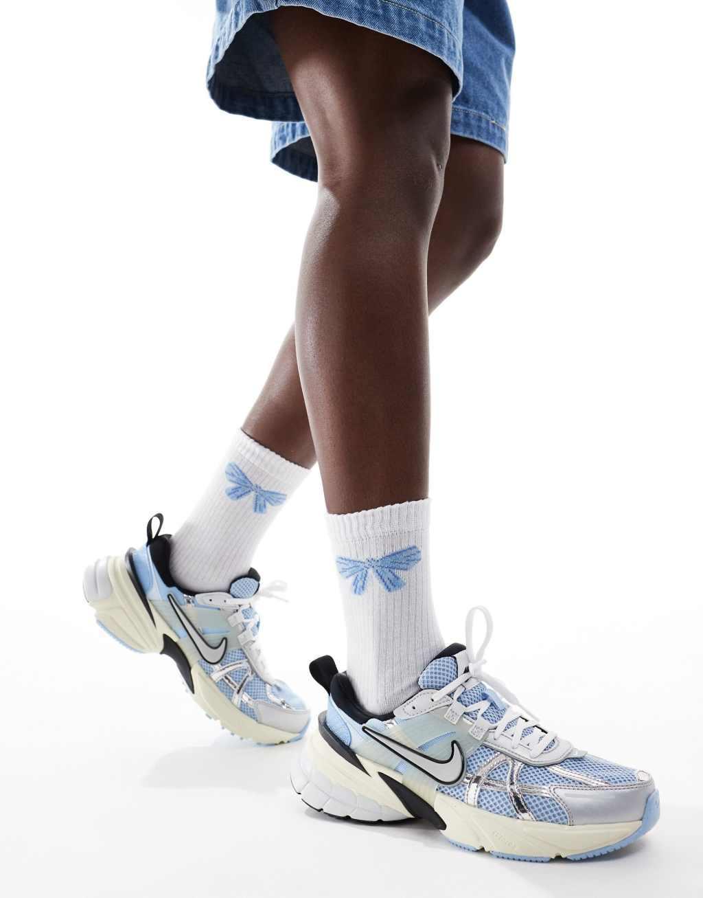 Nike V2K Run sneakers in blue and silver Product Image