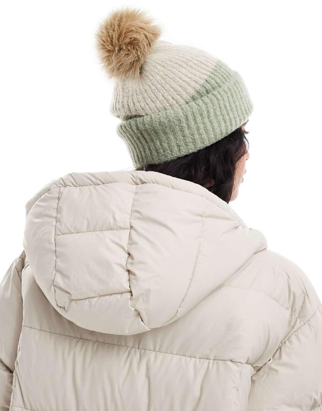 Columbia Winter blur pom pom beanie in safari and chalk Product Image