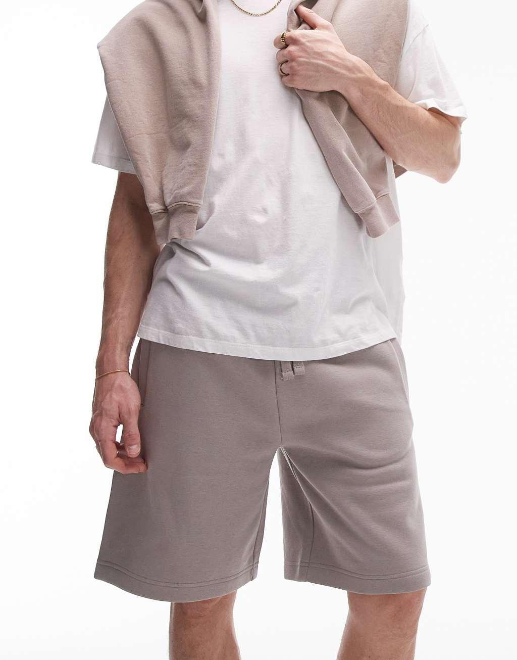 Topman premium heavyweight oversized jersey short in light brown Product Image