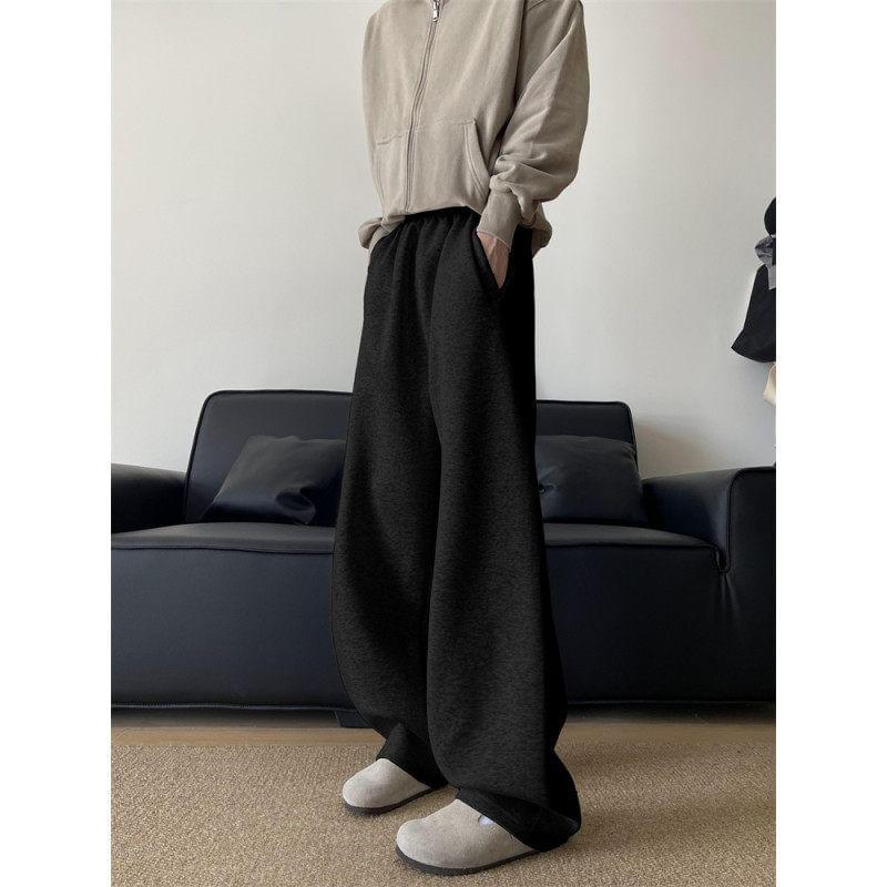 Mid Rise Plain Straight Leg Sweatpants Product Image