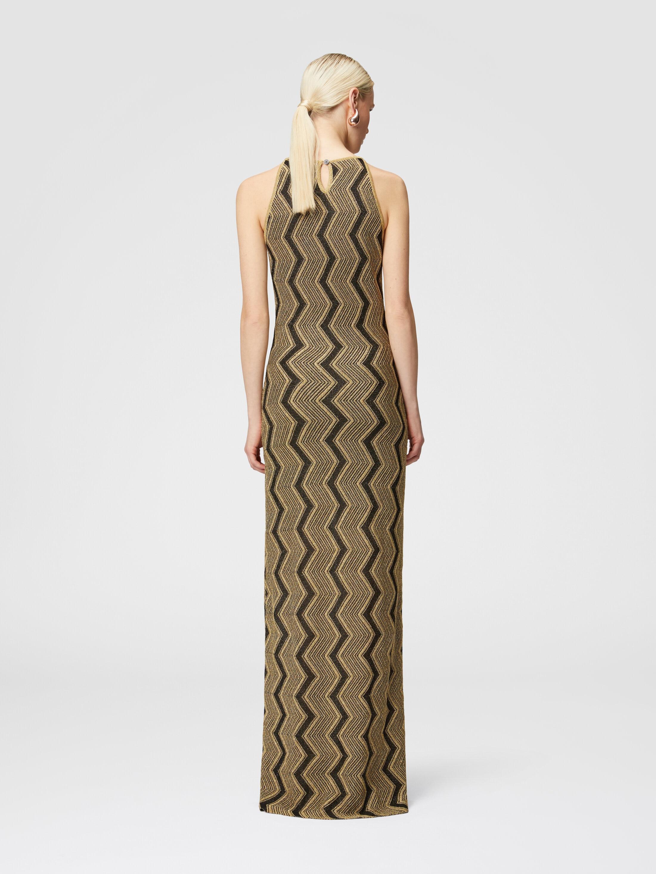 Long sleeveless dress with zigzag lamé pattern Product Image