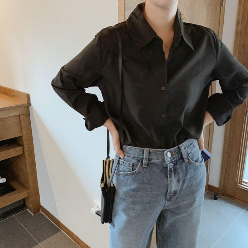 Long-Sleeve Plain Shirt Product Image