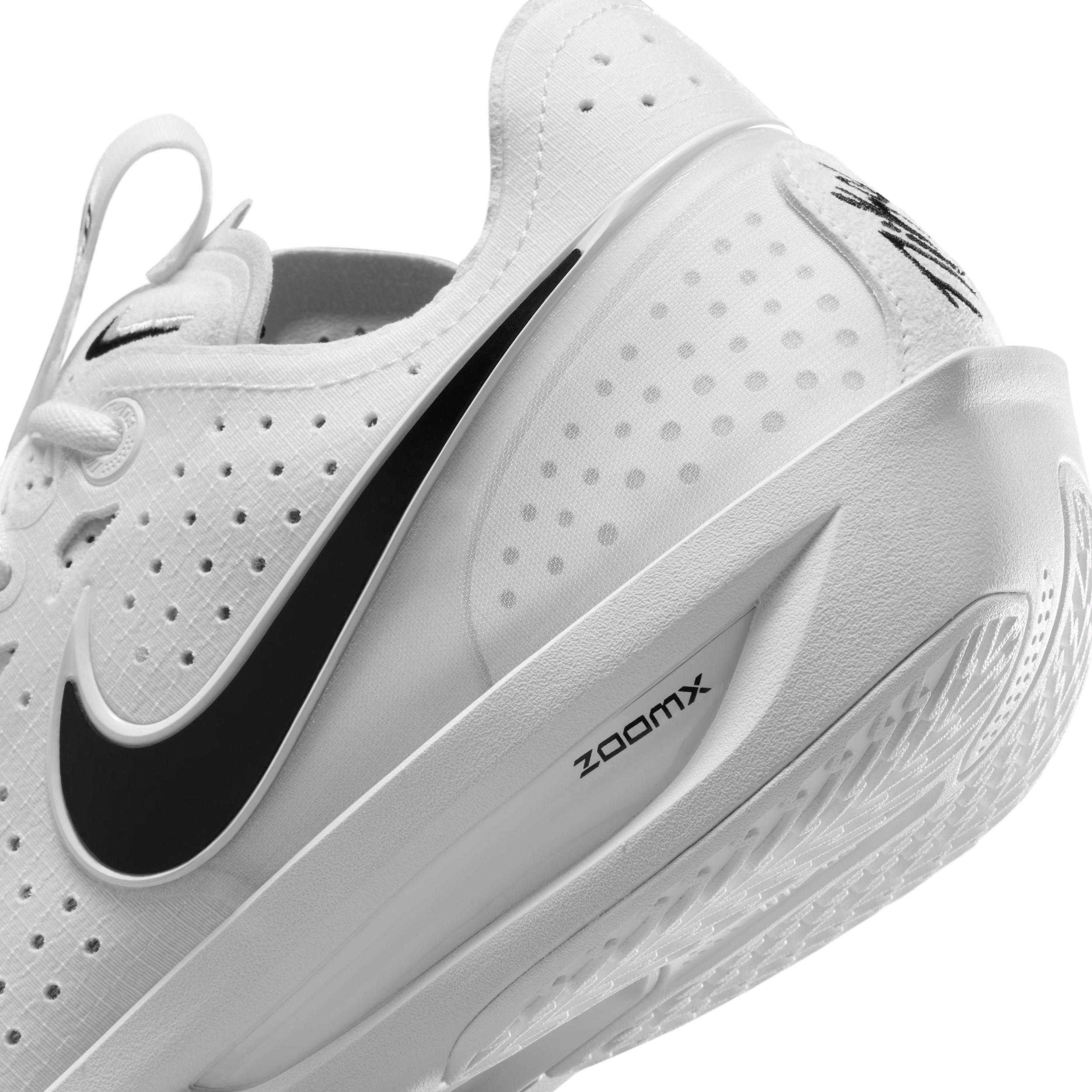 Nike Men's G.T. Cut 3 Basketball Shoes Product Image