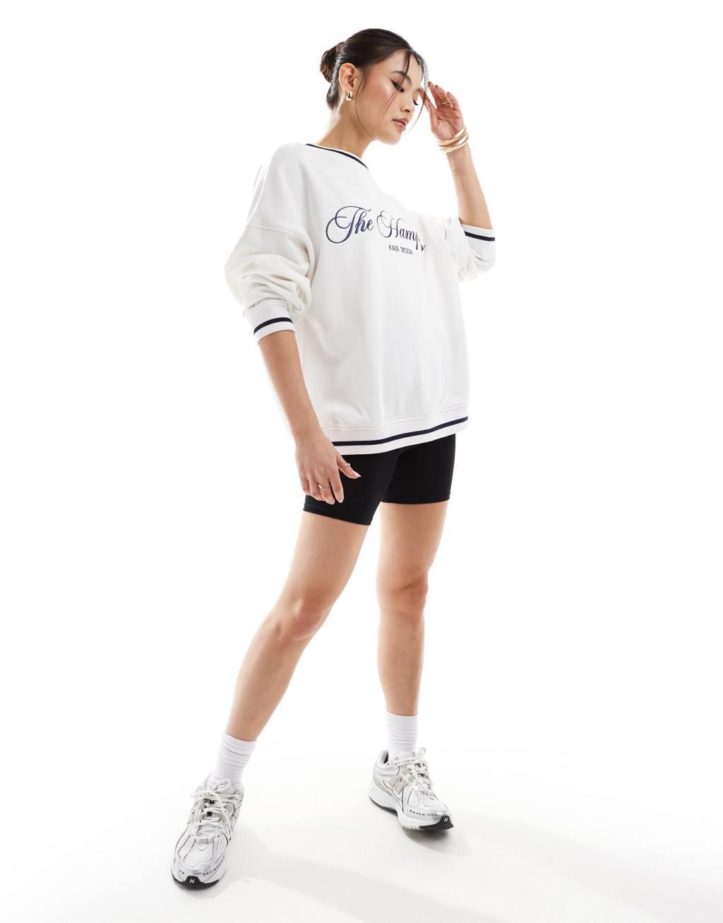 Kaiia Hamptons logo contrast edge sweatshirt in white Product Image