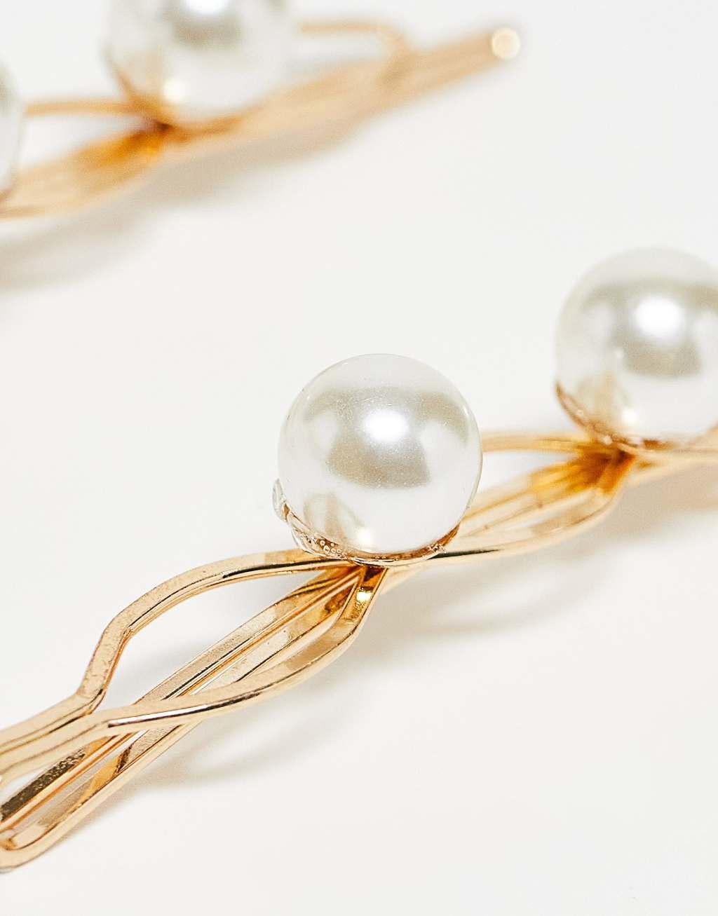 DesignB London pack of 2 pearl hair slides in gold  Product Image