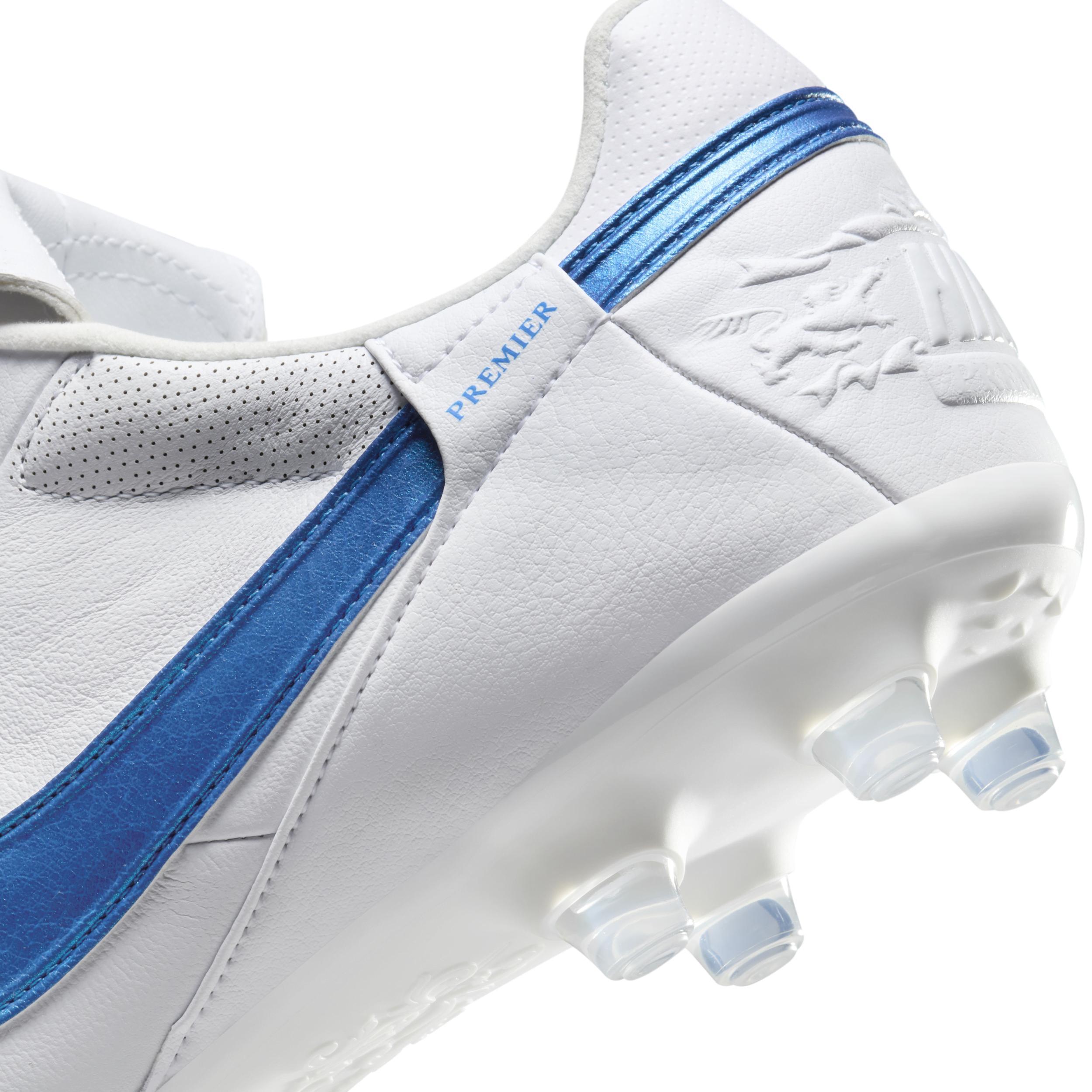 Nike Men's Premier 3 FG Low-Top Soccer Cleats Product Image