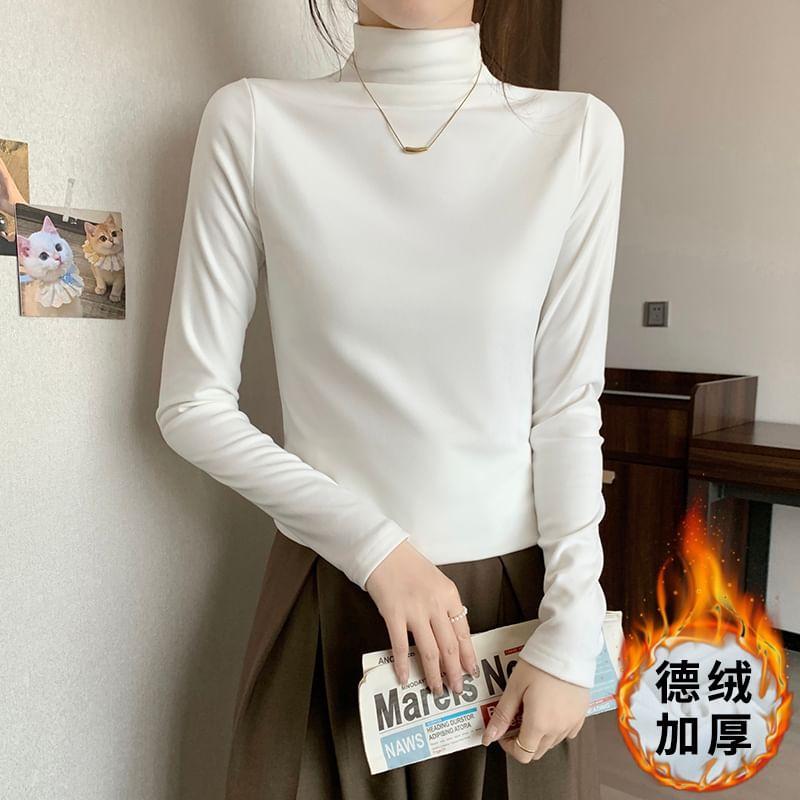 Long-Sleeve Turtleneck Plain Slim Fit Tee Product Image