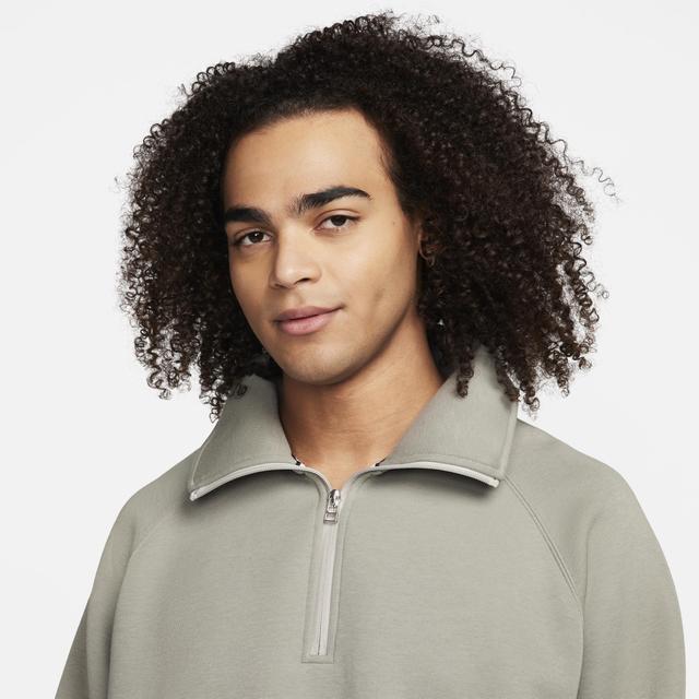 Nike Men's Tech Fleece Reimagined 1/2-Zip Top Product Image