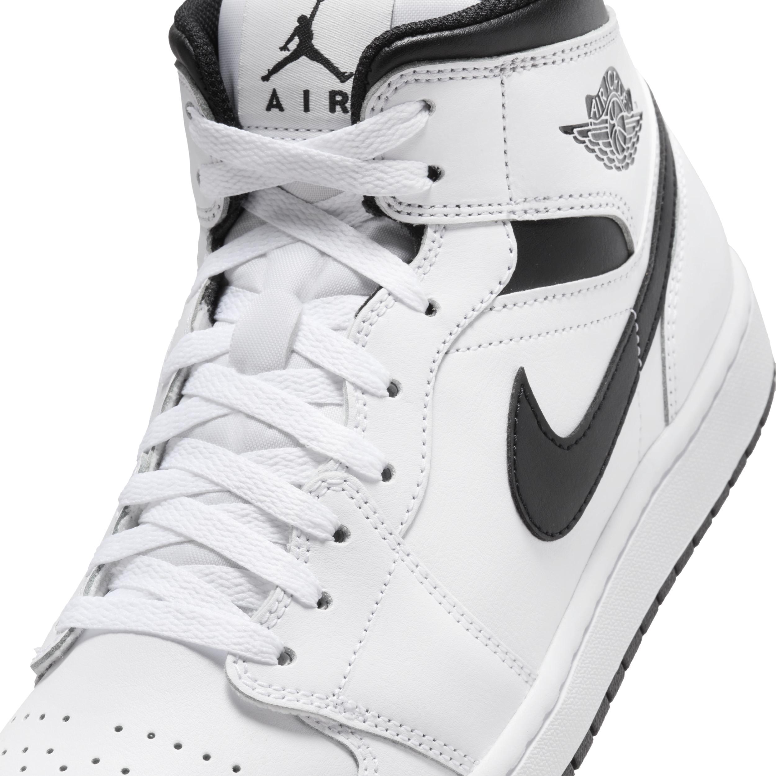 Men's Air Jordan 1 Mid Shoes Product Image