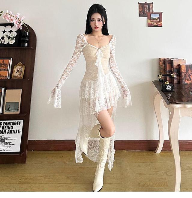 Long-Sleeve V-Neck Lace Asymmetrical Mermaid Dress Product Image