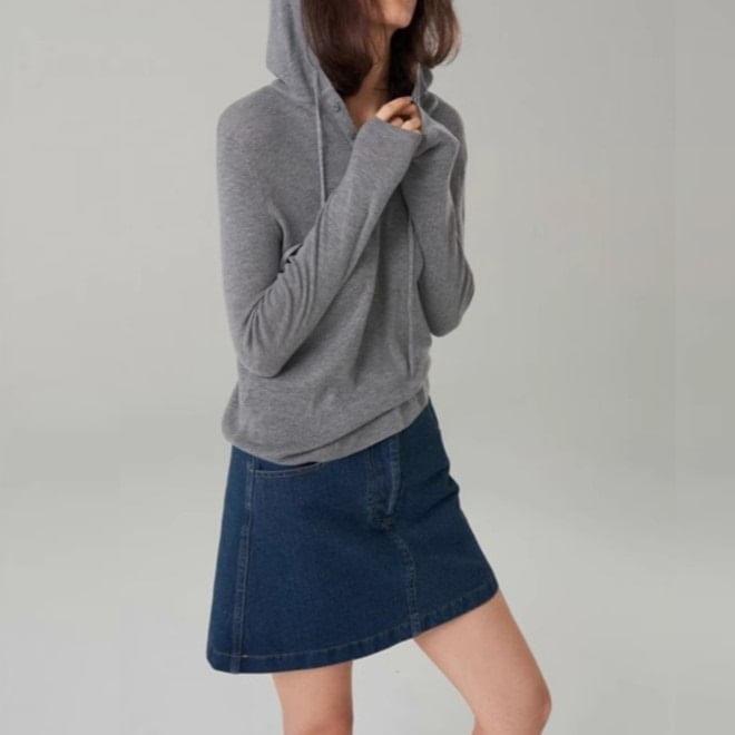 Long Sleeve Henley Plain Hood Knit Top Product Image