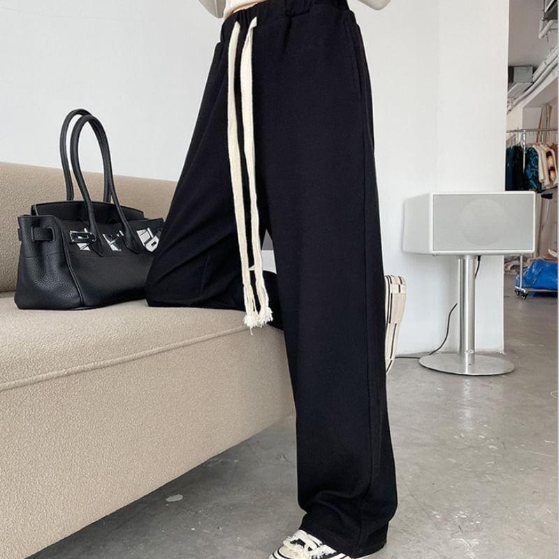 Drawstring Waist Plain Wide Leg Sweatpants Product Image