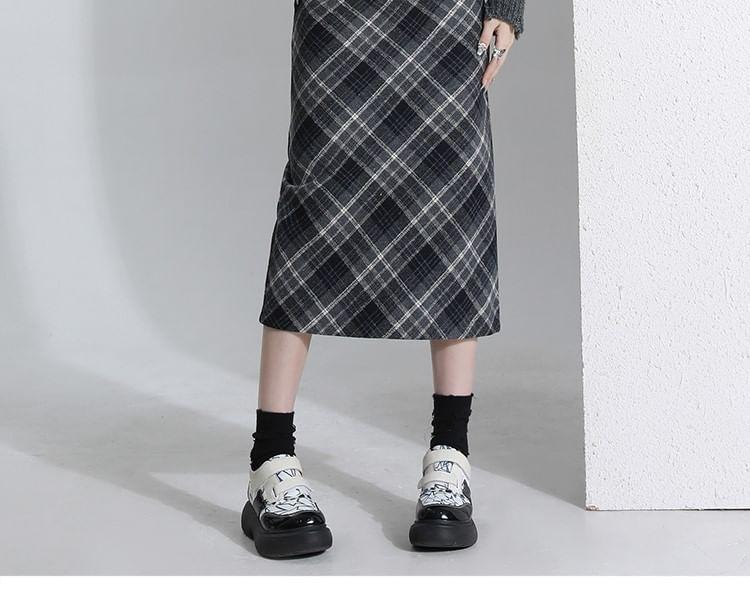 High Waist Plaid Slit Midi Pencil Skirt Product Image