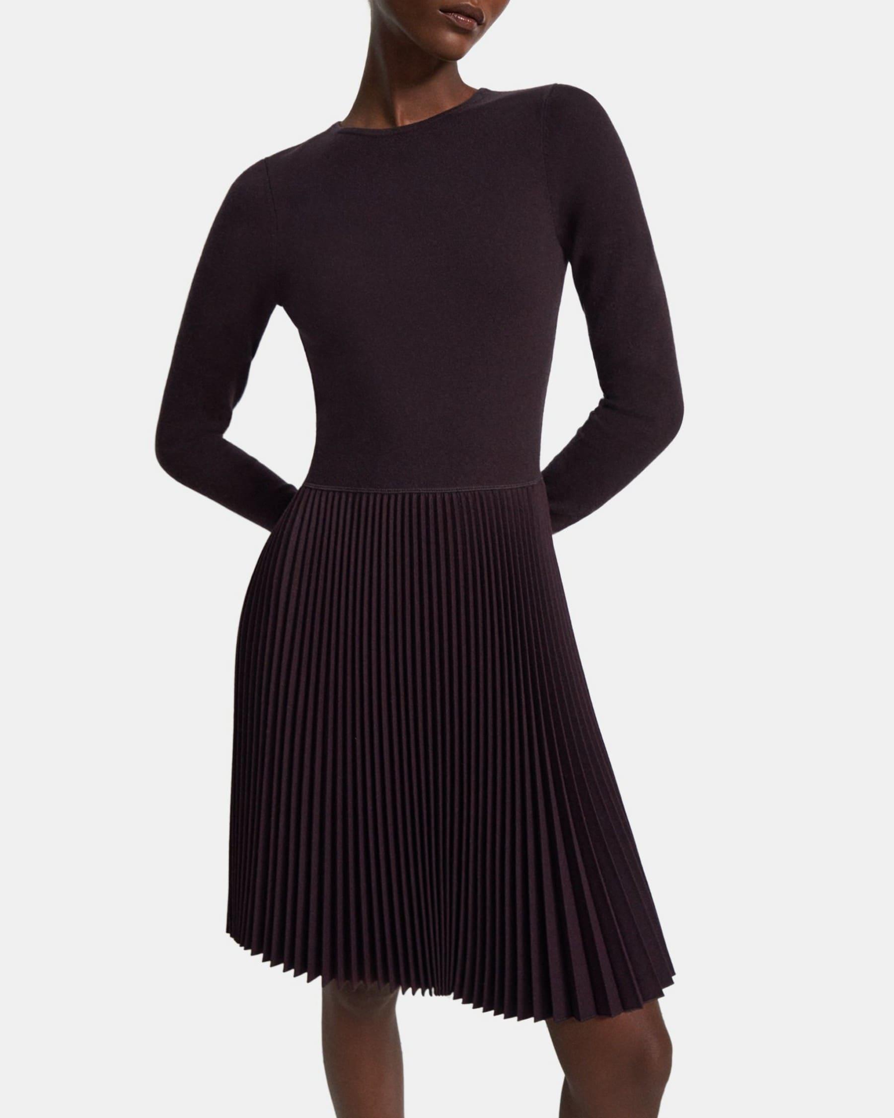 Pleated Long Sleeve Dress in Wool-Blend Flannel Product Image