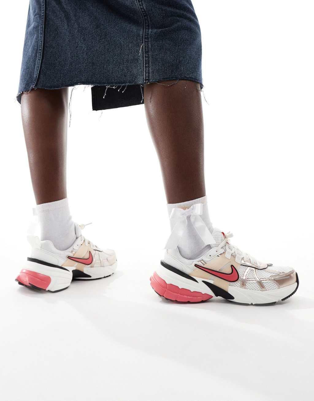 Nike V2K Run sneakers in pink and silver Product Image