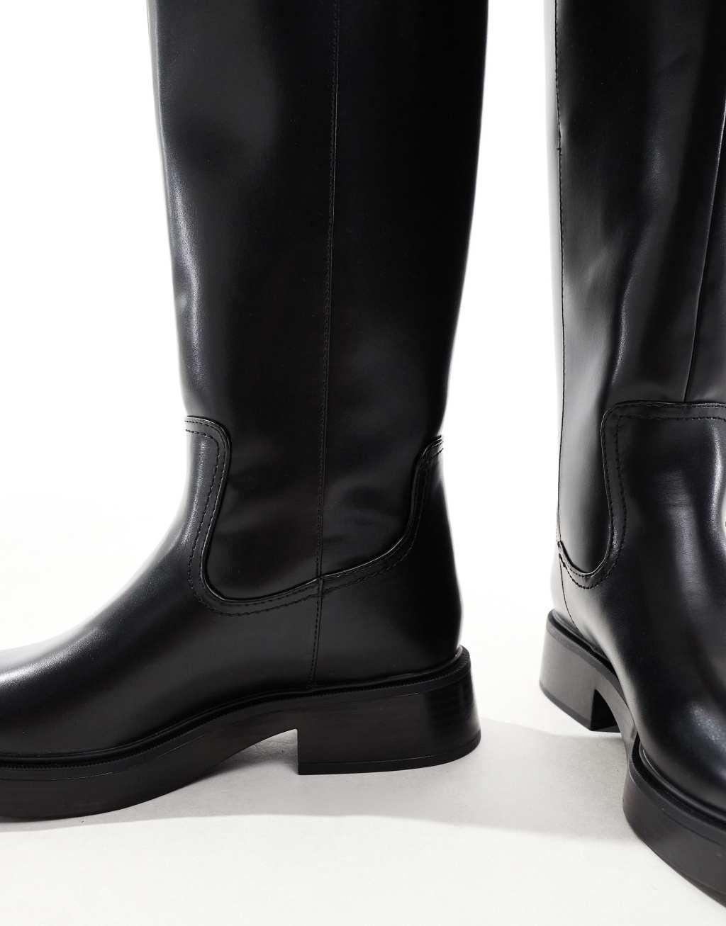 Bershka riding boots in black Product Image