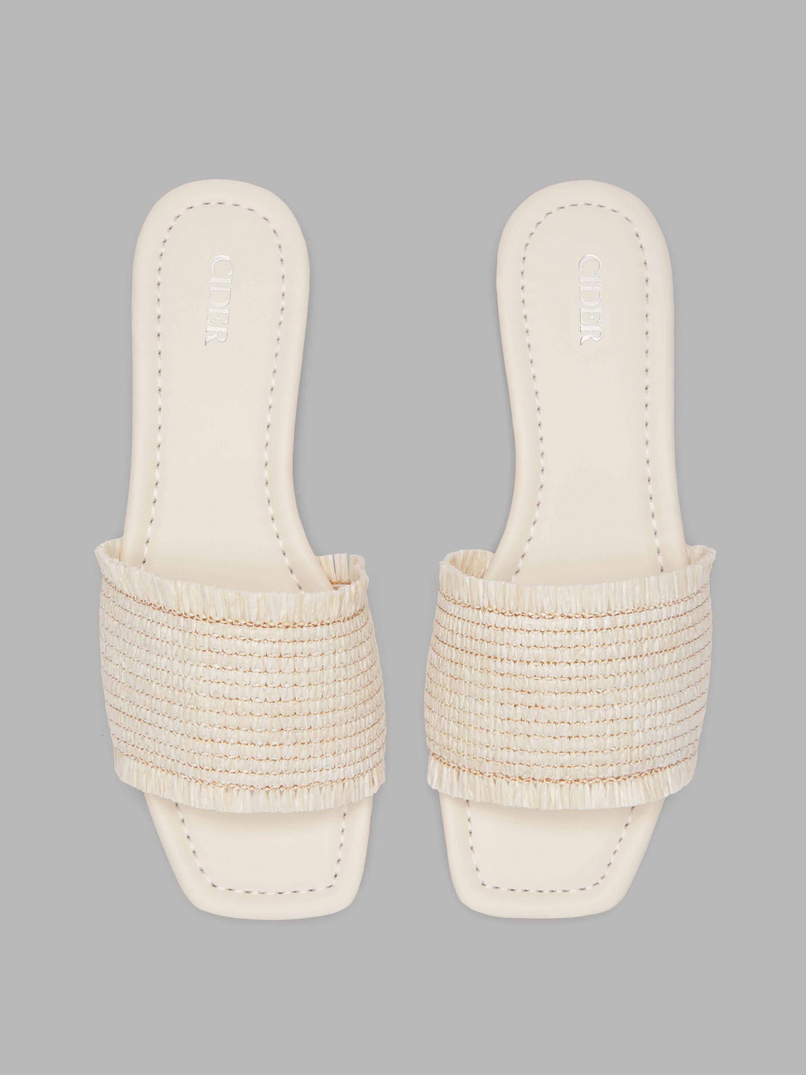 SOLID STRAW SLIPPERS Product Image