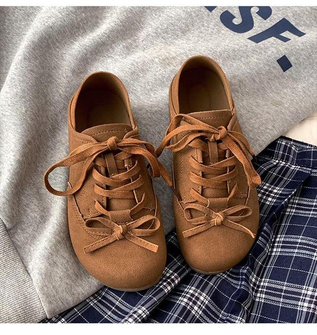 Bow Fleece-Lined Lace-Up Shoes Product Image