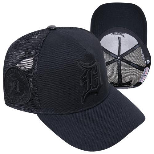 Pro Standard Mens Astros Classic Pinch Front Trucker - Black/Black Product Image