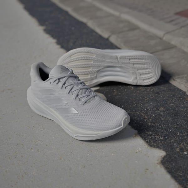 Supernova Stride Shoes Product Image