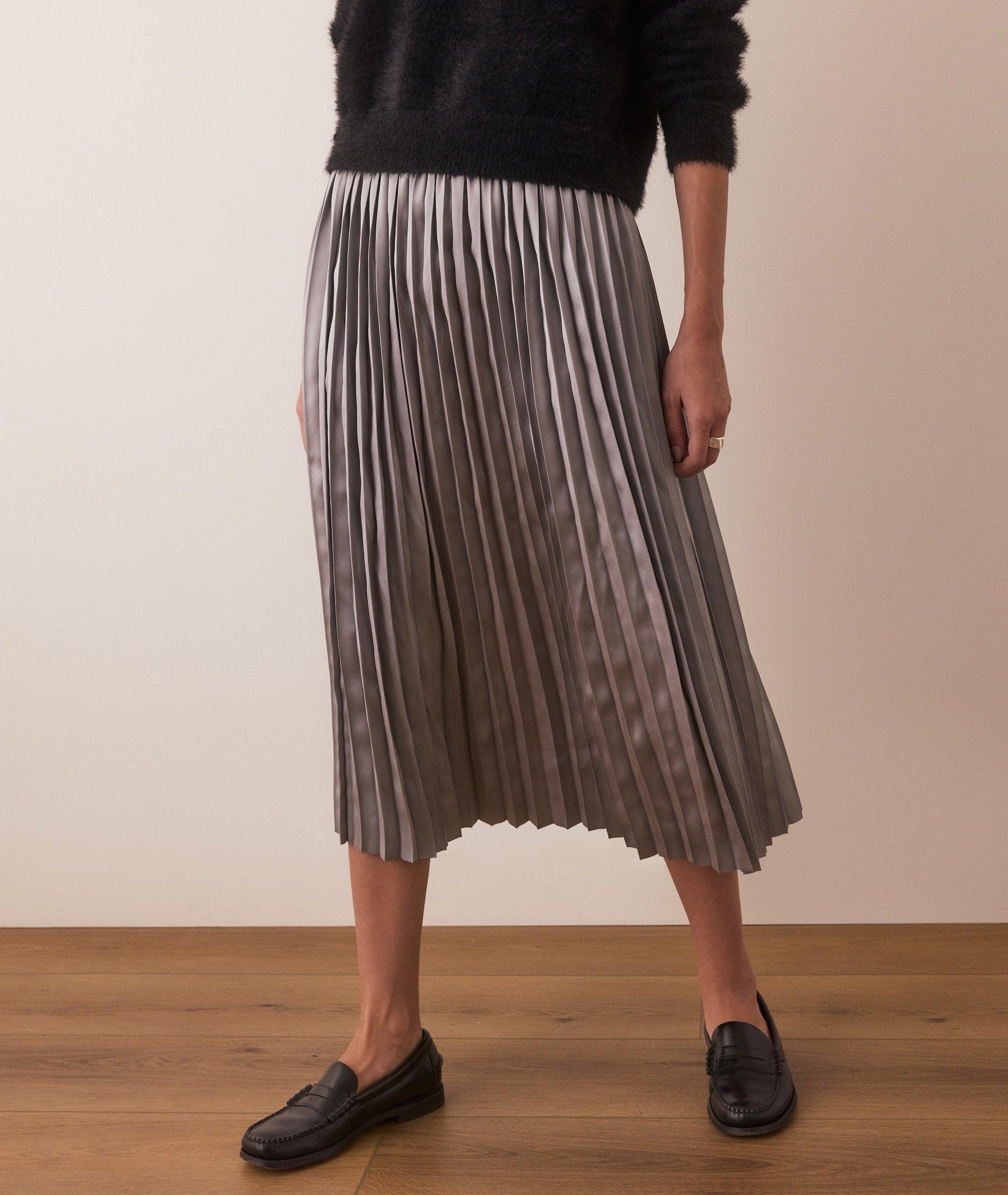 Chelsea Pleated Midi Skirt Product Image