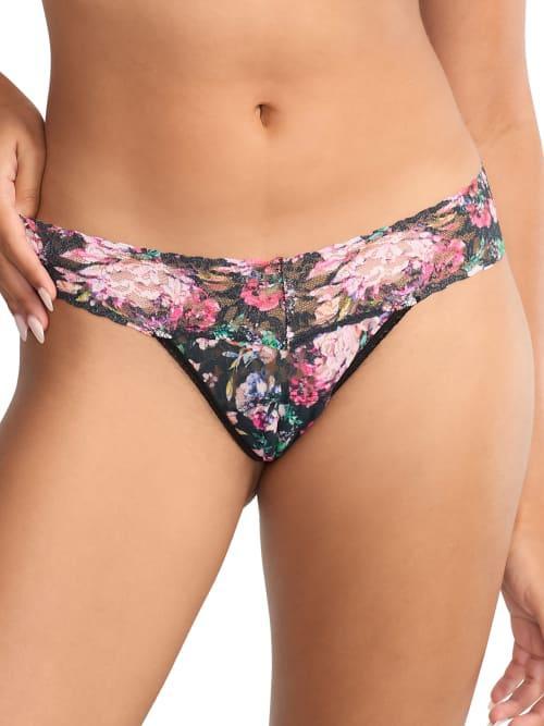 Printed Low-Rise Signature Lace Thong Product Image