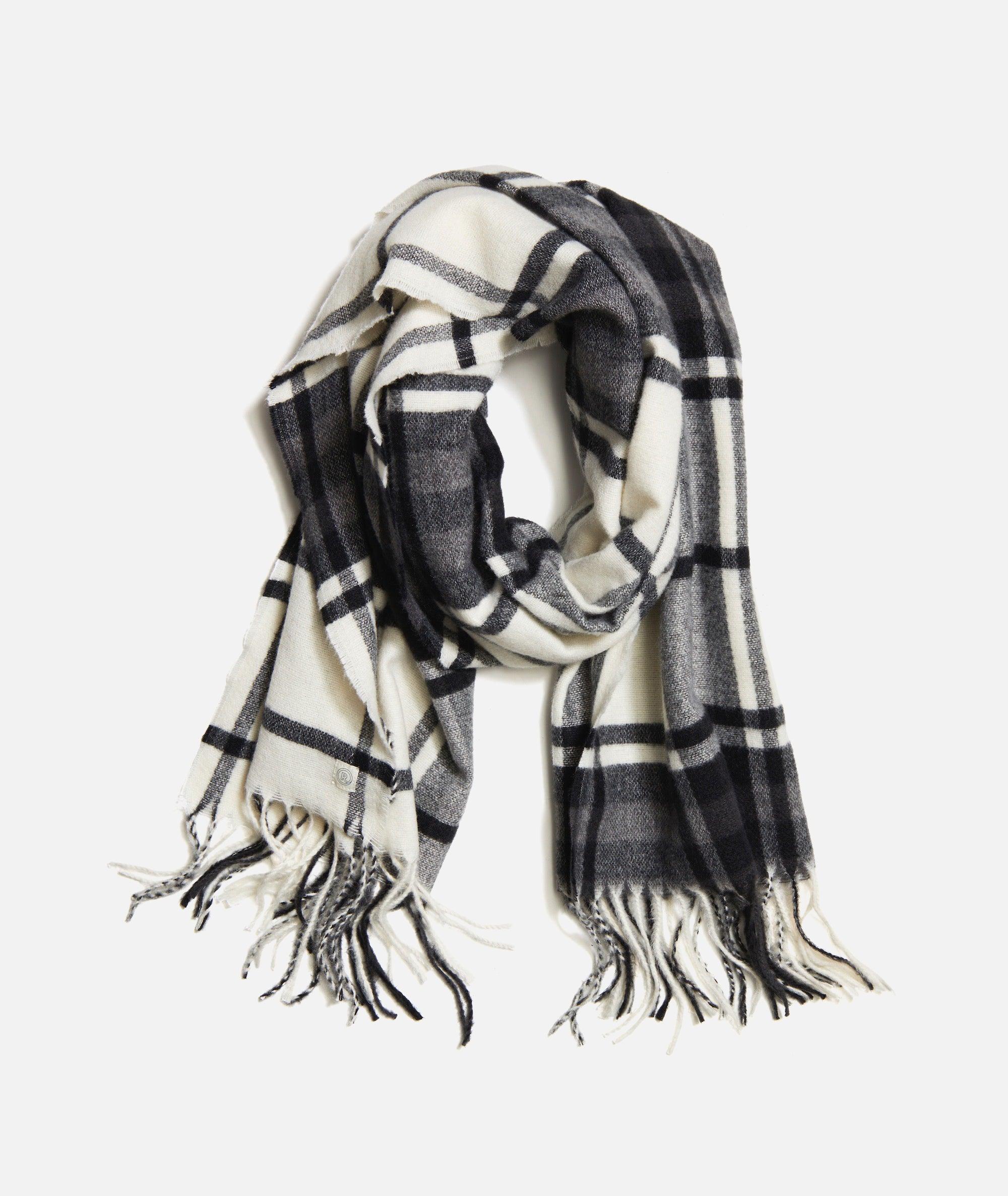 Plaid Scarf Product Image