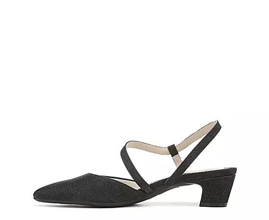 Lifestride Womens Minimalist Pump Product Image