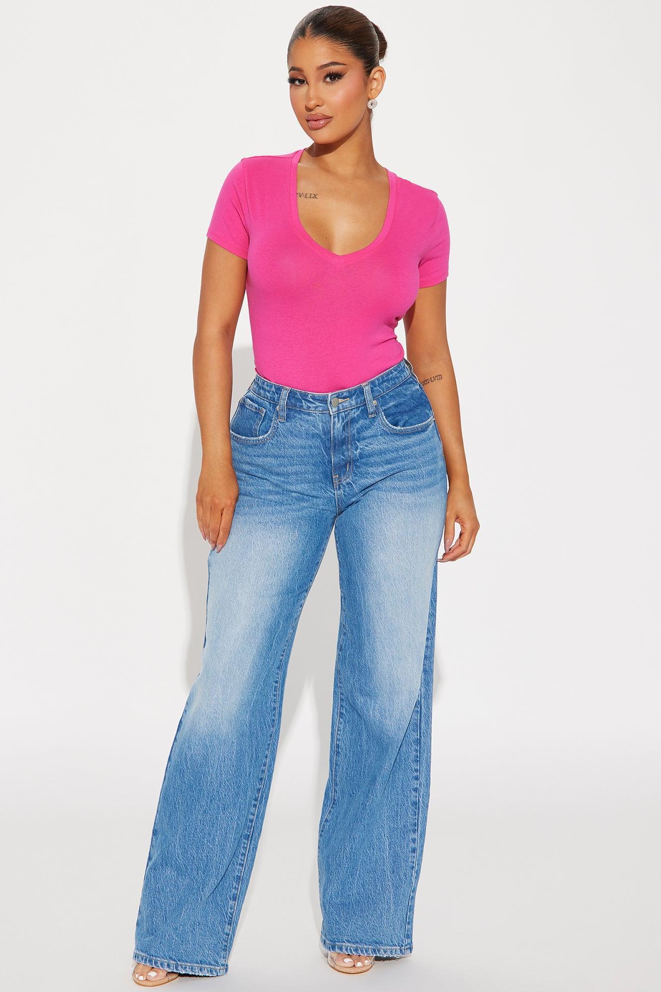 Cassie Fitted V-Neck Tee - Fuchsia Product Image