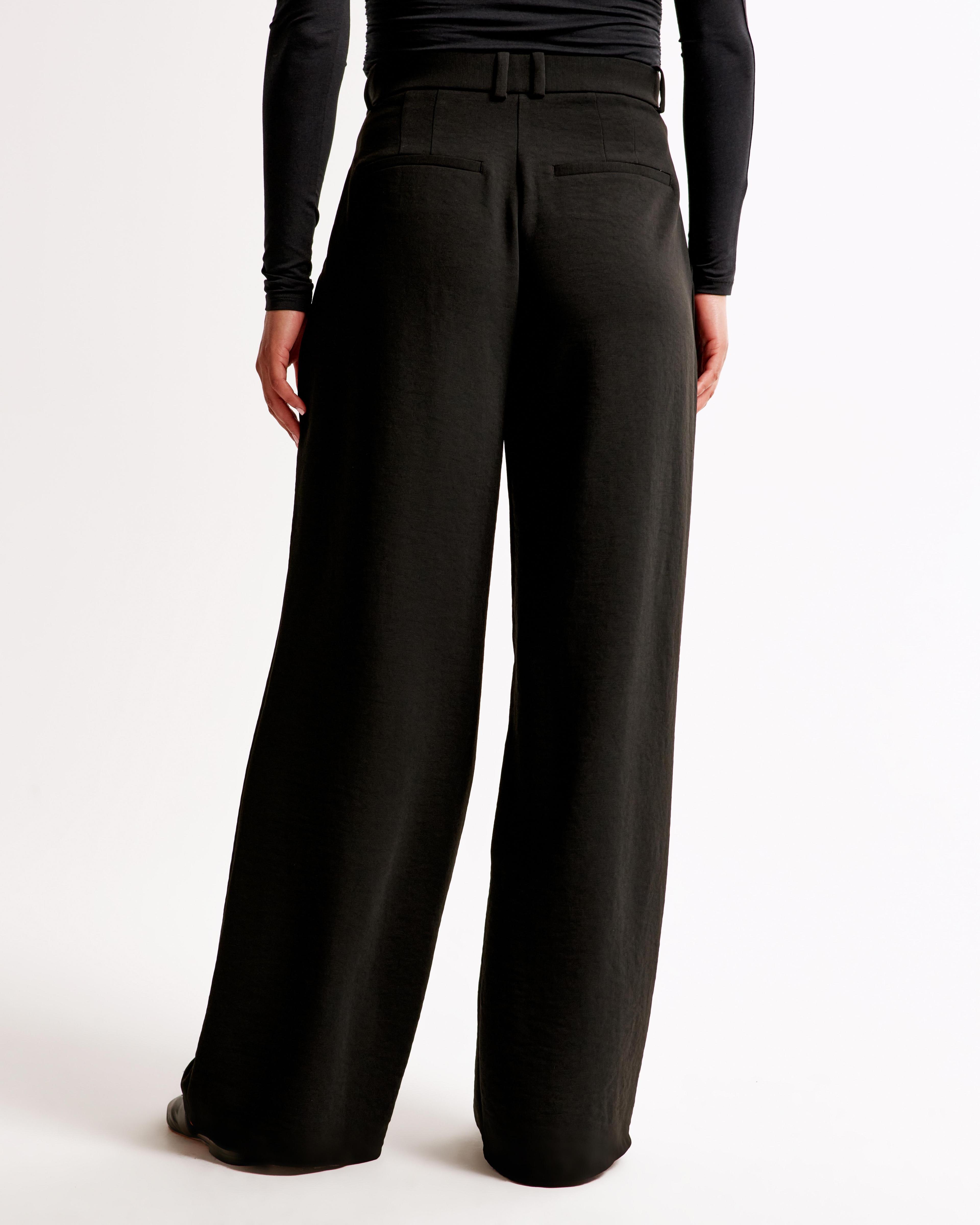 Curve Love A&F Harper Tailored Premium Crepe Ultra-Wide Leg Pant Product Image