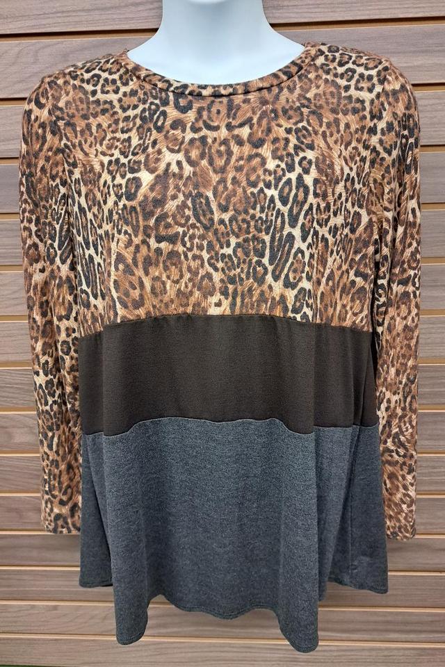 Color block leopard top Product Image