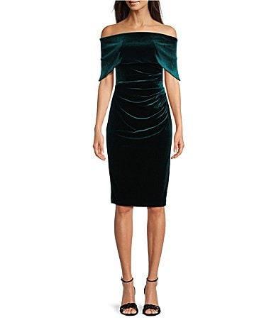 Vince Camuto Off-the-Shoulder Short Sleeve Velvet Bodycon Dress Product Image