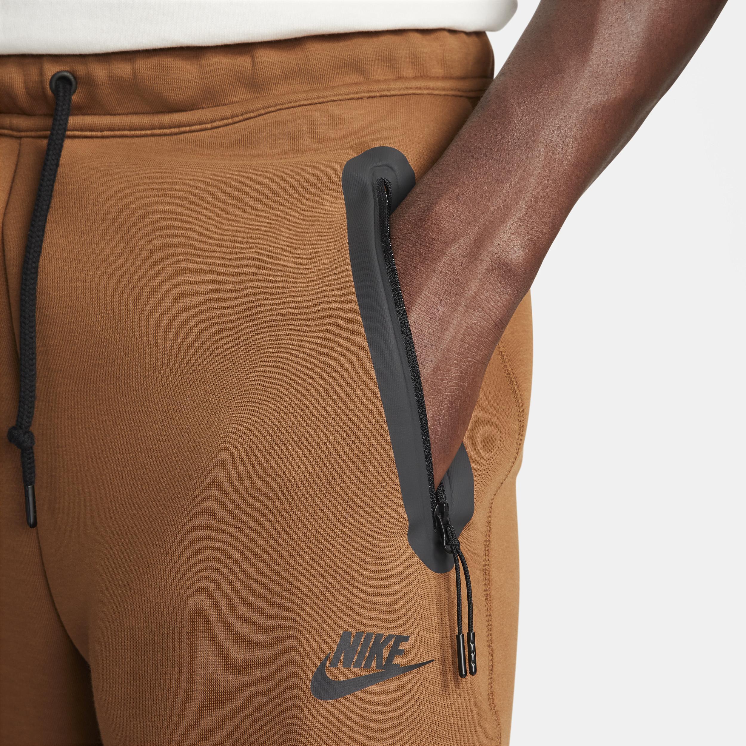 Men's Nike Sportswear Tech Fleece Open-Hem Sweatpants Product Image