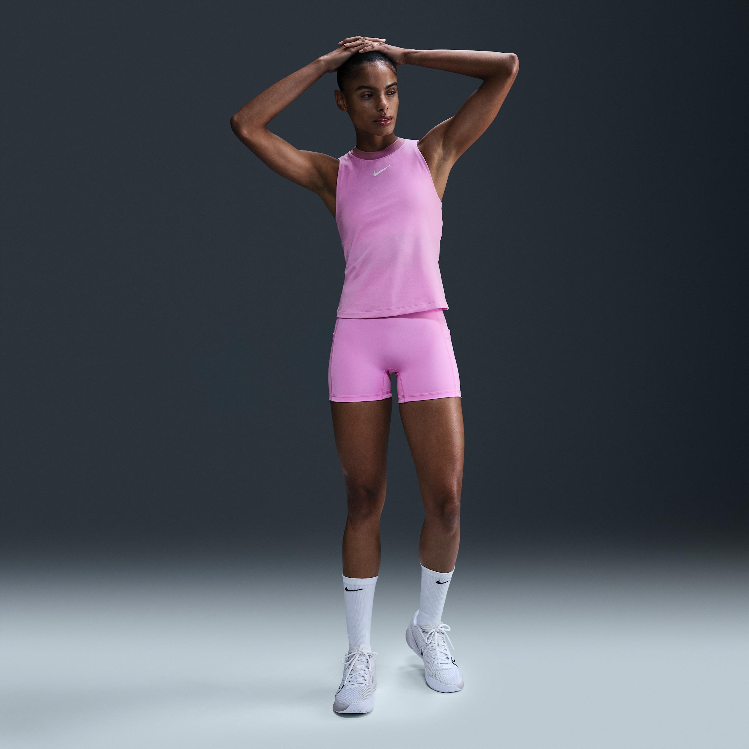 NikeCourt Advantage Women's Dri-FIT Tennis Tank Top Product Image