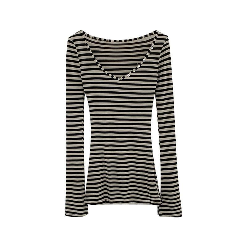 Long-Sleeve Scoop Neck Striped Tee Product Image