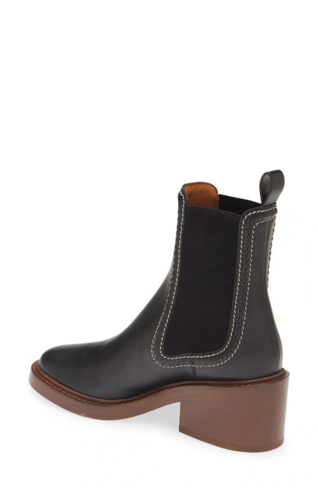 Mallo Leather Ankle Chelsea Boots In Black Product Image