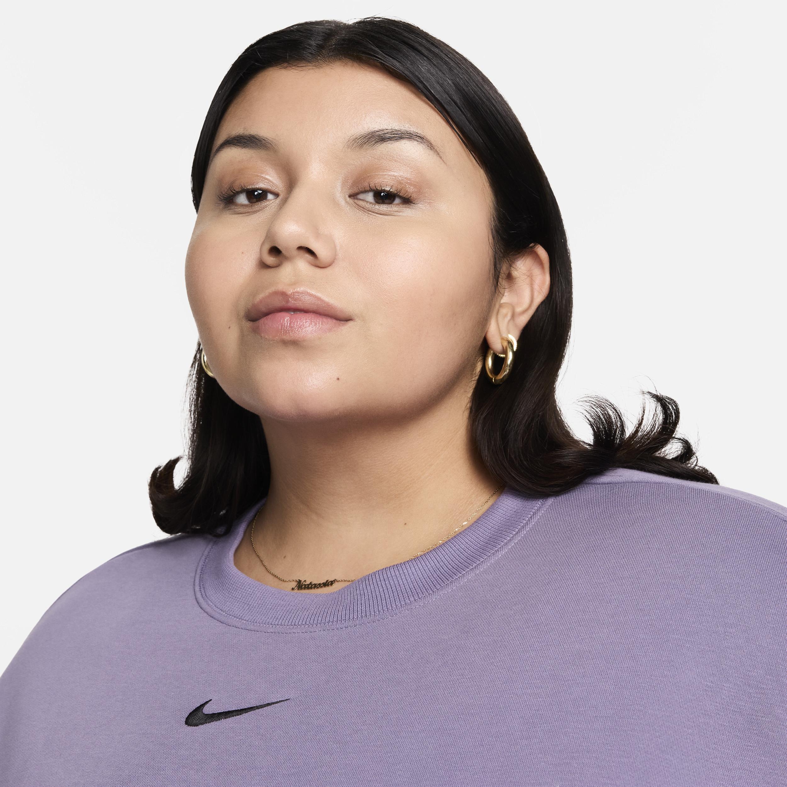 Women's Nike Sportswear Phoenix Fleece Oversized Crew-Neck Sweatshirt (Plus Size) Product Image