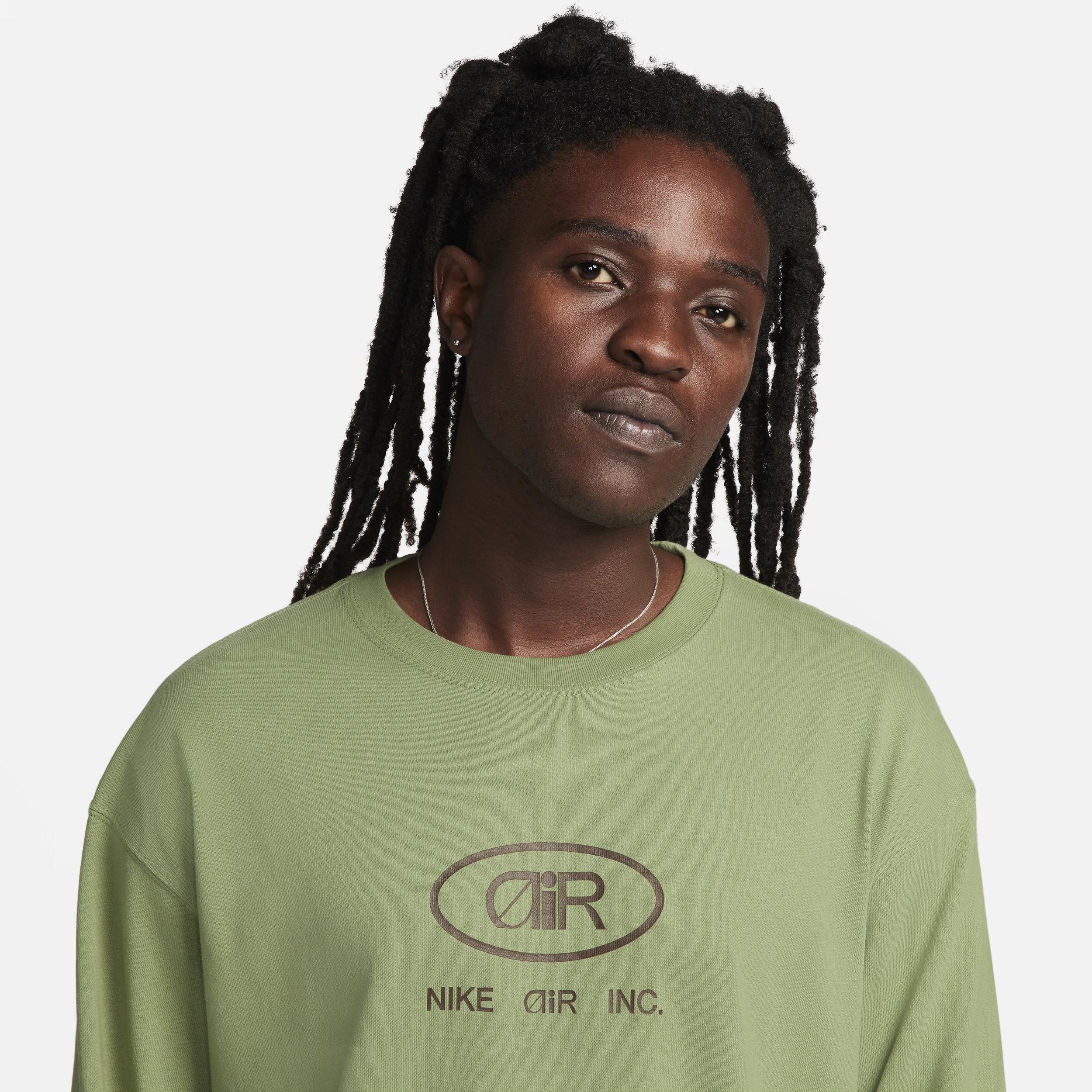 Men's Nike Sportswear Long-Sleeve T-Shirt Product Image